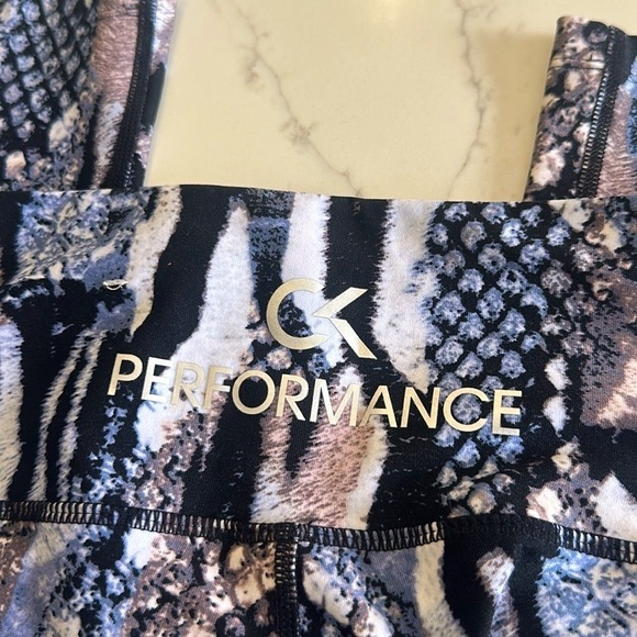 🆕 CALVIN KLEIN PERFORMANCE LEGGINGS Blue animal print size small - Picture 8 of 8